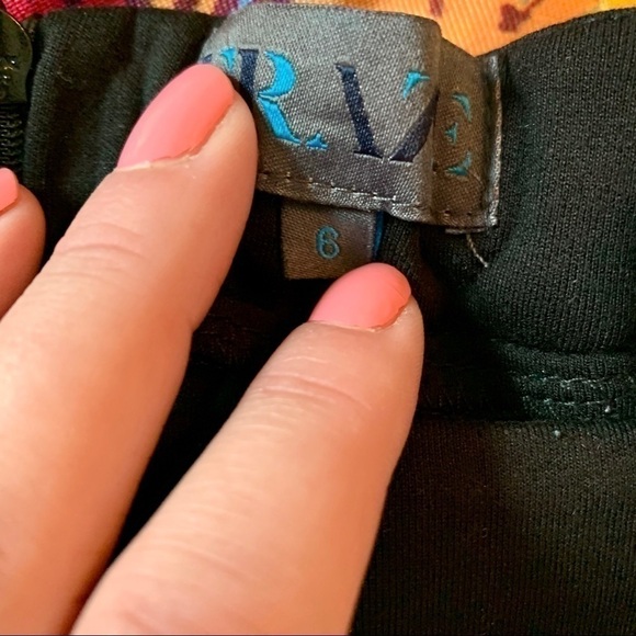 Fraze Black A-line Stretch Skirt with Pocket - Picture 4 of 6